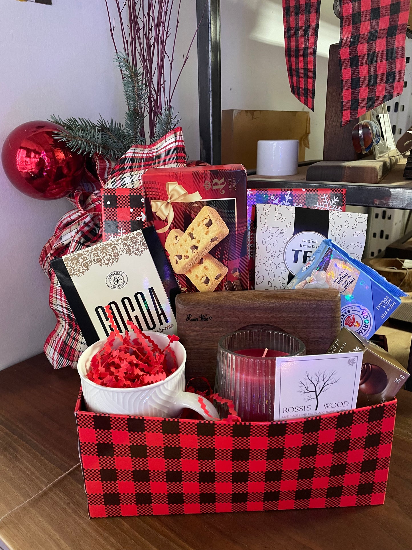 Holiday Gift Baskets